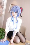 [Cosplay] Eriri 樱梨梨 - Ganyu Secretary 甘雨秘书