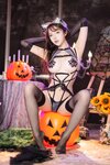 [Cosplay] 雯妹 - 万圣猫娘