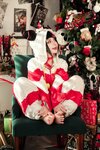 [Cosplay] Umeko J - Juri Han Xmas Street Fighter