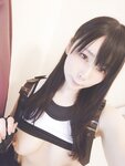 [Cosplay] Yui Okada 岡田ゆい - Tifa