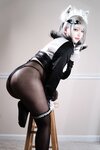[Cosplay] 狐洛洛子 - 拘束银狐