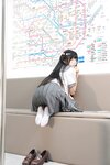 黏黏团子兔 (咬一口兔娘) - 2024年12月 地铁萌妹 [165P1V-1.92G]