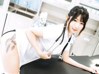 [JVID] 肉包Mini & 白金 - 性处理专门病栋-痴女护理师性感-专门帮累积性欲的患者提供口交的治疗服务