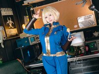 黏黏团子兔 (咬一口兔娘) - 2024年12月 辐射-灰烬余生 [75P1V-1.83G]