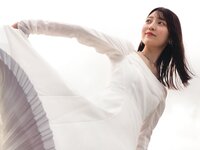 [Photobook] 2024.06.25 乃木坂46阪口珠美1st写真集『青いバラ』