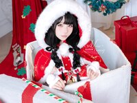 [Cosplay] 咬一口兔娘 - 兔兔圣诞礼物