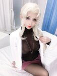 [Cosplay] Rioko 凉凉子 - The school doctor in see-through clothes 透视装的校医大姐姐