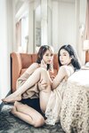 [JVID] 辰辰 & 妍妍 Angel - 我的大小女友-情人节带两位女友开房间-超超透上衣透明内裤