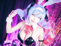 [Cosplay] Takanashi Hanari - Miku Rabbit Hole