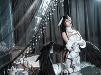 [Cosplay] Chun Momo 蠢沫沫 - Albedo original skin 雅儿贝德原皮