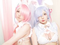 [Cosplay] Miyano & Airi Yamada 山田愛莉 - Rem And Ram's Cute Little Room レムとラムの可愛い小部屋