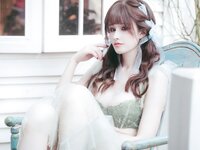 [Cosplay] 鹿八岁 - 小鹿的秘密花园