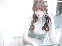 [Cosplay] 鹿八岁 - 小鹿的秘密花园