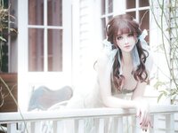 [Cosplay] 鹿八岁 - 小鹿的秘密花园