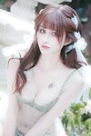 [Cosplay] 鹿八岁 - 小鹿的秘密花园