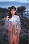 [Photobook] 2020.11.25 上西怜ファースト写真集 『水の温度』