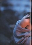 [Photobook] 2020.11.25 上西怜ファースト写真集 『水の温度』