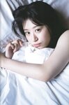 [Photobook] 2020.11.25 上西怜ファースト写真集 『水の温度』