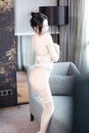 [Cosplay] 杨晨晨 - 浅色露肩连衣短