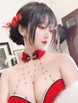 [Cosplay] 三度 69 - 红丝绒旗袍