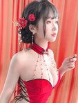 [Cosplay] 三度 69 - 红丝绒旗袍