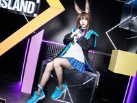 [Cosplay] Wanxi 挽希 - Amiya 阿米娅