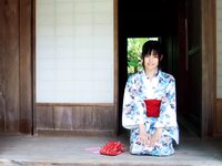 [Photobook] 彩乃なな写真集 ナナイロ 豪華愛蔵版