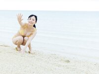 [Photobook] 2024.10.31 由良ゆら1st写真集『ゆらドキッ！』 Special Edition【アザーカット電子限定版】