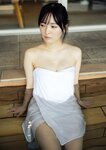 [Photobook] 2024.10.31 由良ゆら1st写真集『ゆらドキッ！』 Special Edition【アザーカット電子限定版】