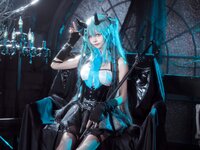 [Cosplay] 艾西 aiwest - 初音小恶魔