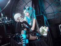 [Cosplay] 艾西 aiwest - 初音小恶魔