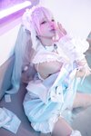 [Cosplay] Chun Momo 蠢沫沫 - Blue Light 水色