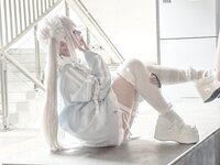 [Cosplay] Chun Momo 蠢沫沫 - Blue Light 水色