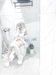 [Cosplay] Chun Momo 蠢沫沫 - Blue Light 水色