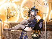 [Cosplay] 屿鱼 - 金装猫猫头