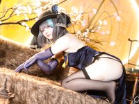 [Cosplay] 屿鱼 - 金装猫猫头