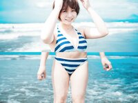 [Photobook] Mana 真奈 blue. ~ Mana Portrait Album ~ (Wunder_Publishing_House.)