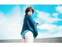 [Photobook] Mana 真奈 blue. ~ Mana Portrait Album ~ (Wunder_Publishing_House.)