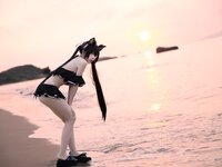 [Cosplay] G44 不会受伤 - Kuromi Serika Beach Swimsuit 黑見芹香 海边泳装