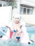 [Cosplay] 麻花麻花酱 - 可畏泳装
