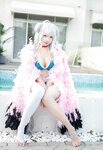 [Cosplay] 麻花麻花酱 - 可畏泳装