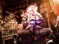 [Cosplay] 贞子蜜桃 - 碧蓝航线 孟菲斯