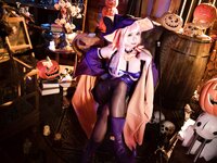 [Cosplay] 贞子蜜桃 - 碧蓝航线 孟菲斯