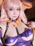 [Cosplay] 贞子蜜桃 - 碧蓝航线 孟菲斯