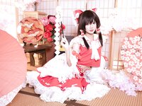 [Cosplay] Poppa Chan - Reimu Hakurei
