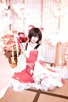 [Cosplay] Poppa Chan - Reimu Hakurei