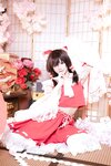 [Cosplay] Poppa Chan - Reimu Hakurei