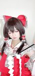 [Cosplay] Poppa Chan - Reimu Hakurei