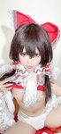 [Cosplay] Poppa Chan - Reimu Hakurei