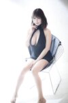 [Photobook] 有岡みう ヌード写真集 〜エッチなセーターを巨乳のお姉さんに着てもらいました〜(ミドルエッチ出版)